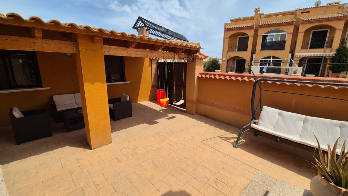 For sale - 2 Bedroom 2 Bathroom House - Detached Villa in Torrevieja - Torrevieja Centro  - Alicante