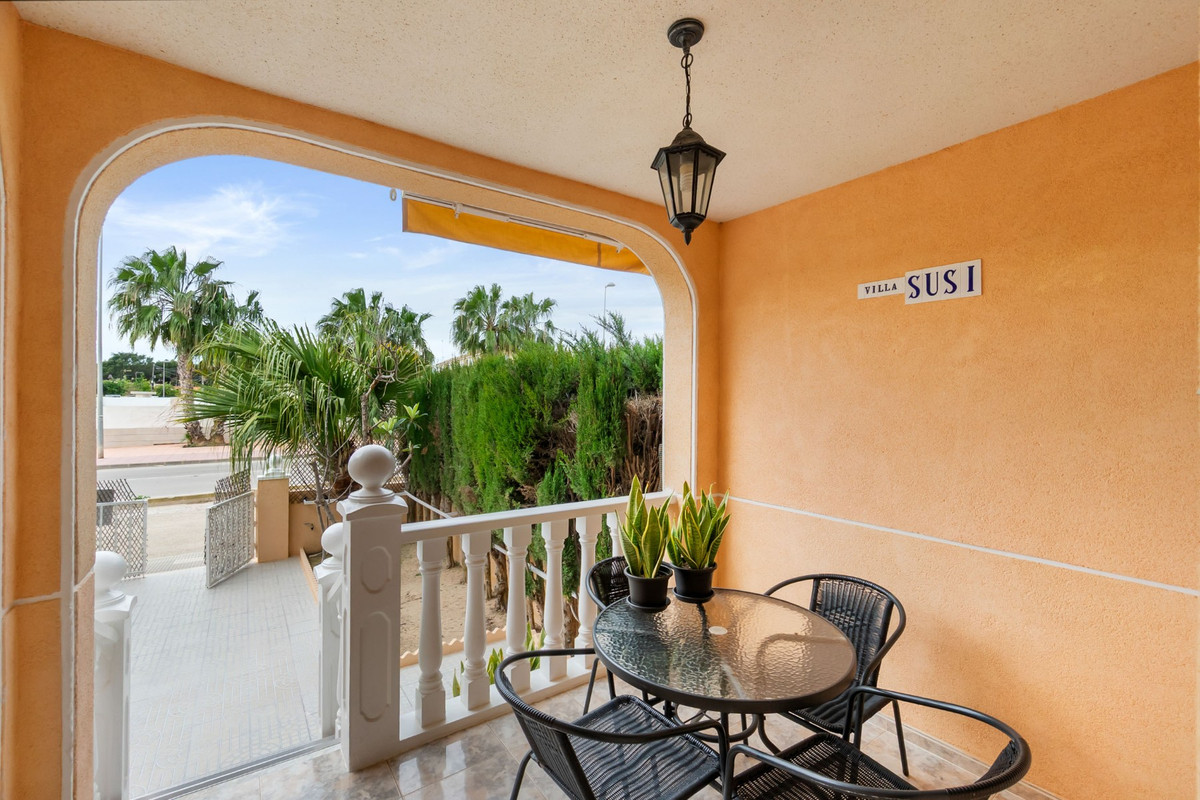 For sale - 2 Bedroom 1 Bathroom Townhouse in San Javier - San Javier Centro  - Murcia