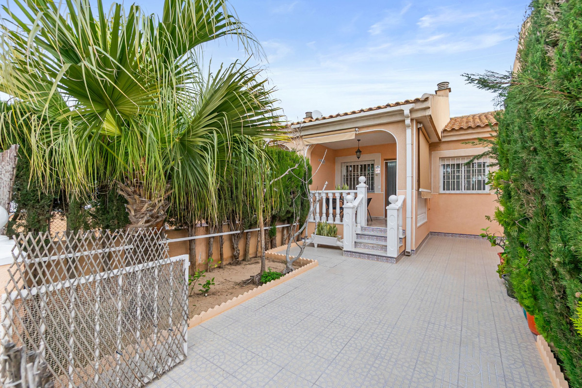 For sale - 2 Bedroom 1 Bathroom Townhouse in San Javier - San Javier Centro  - Murcia