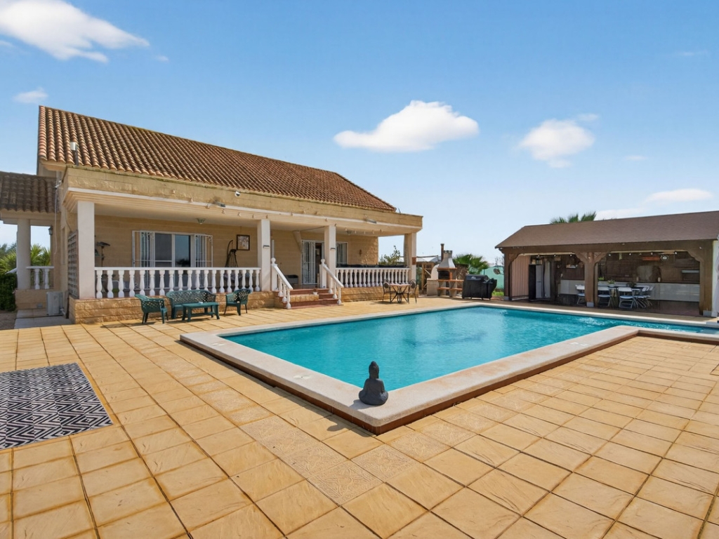 5 Bedroom 3 Bathroom House - Finca - Cortijo in Crevillente - Crevillent