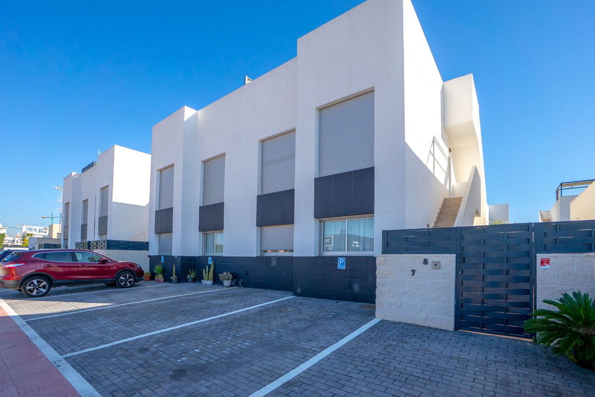 For sale - 2 Bedroom 2 Bathroom Penthouse in Ciudad Quesada - Ciudad Quesada  - Alicante