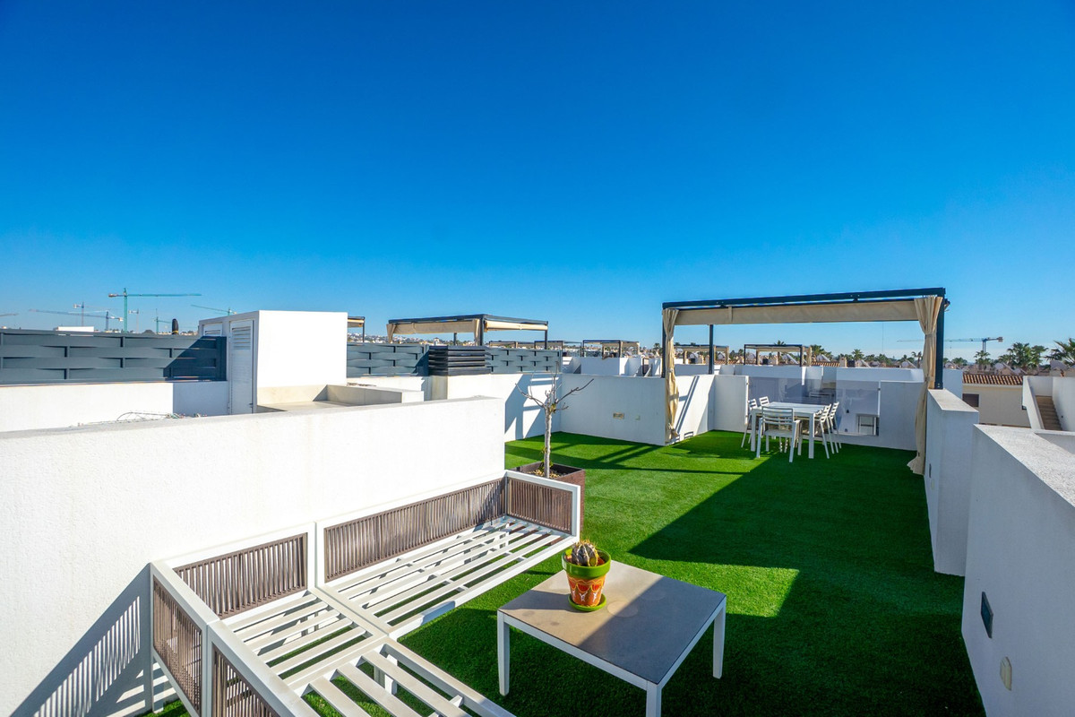 For sale - 2 Bedroom 2 Bathroom Penthouse in Ciudad Quesada - Ciudad Quesada  - Alicante