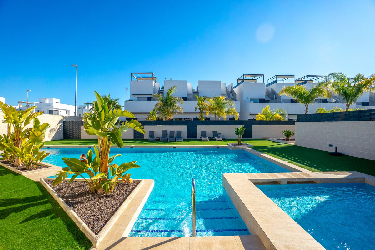 For sale - 2 Bedroom 2 Bathroom Penthouse in Ciudad Quesada - Ciudad Quesada  - Alicante