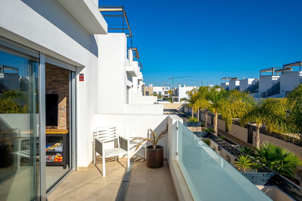 For sale - 2 Bedroom 2 Bathroom Penthouse in Ciudad Quesada - Ciudad Quesada  - Alicante