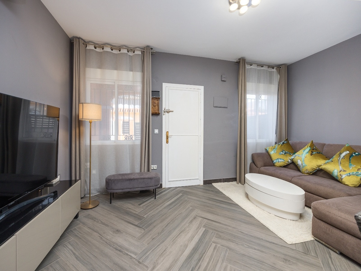 For sale - 2 Bedroom 2 Bathroom Townhouse in Torrevieja - Torrevieja - Alicante