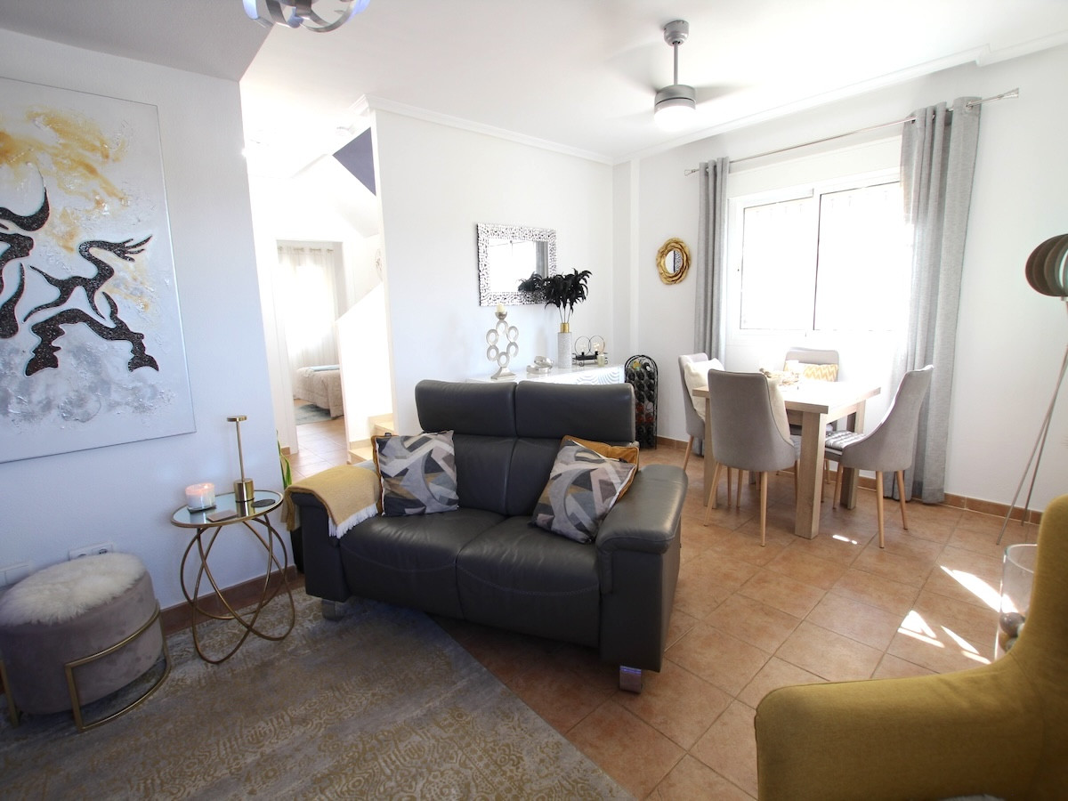 For sale - 3 Bedroom 2 Bathroom Detached Villa in El Raso - Guardamar del Segura Centro  - Alicante