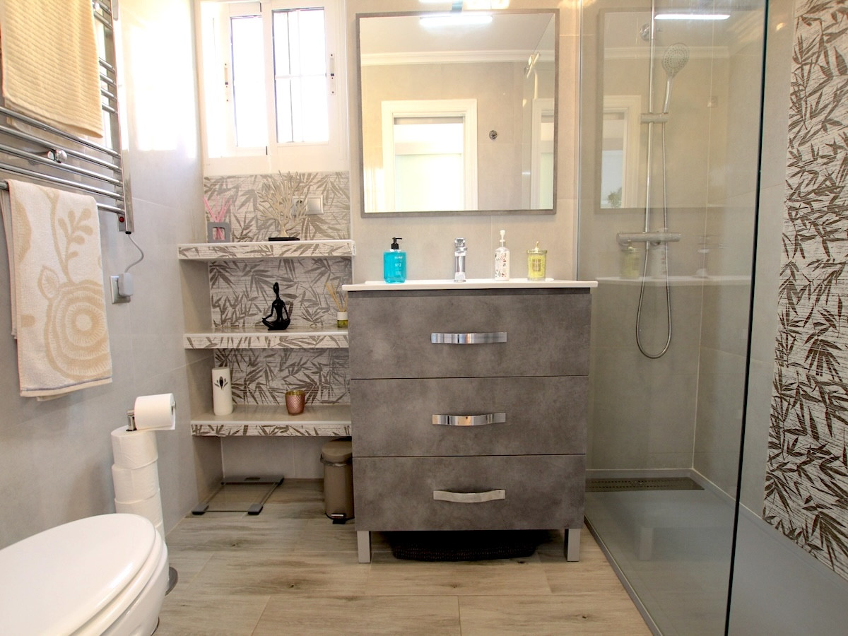 For sale - 3 Bedroom 2 Bathroom Detached Villa in El Raso - Guardamar del Segura Centro  - Alicante