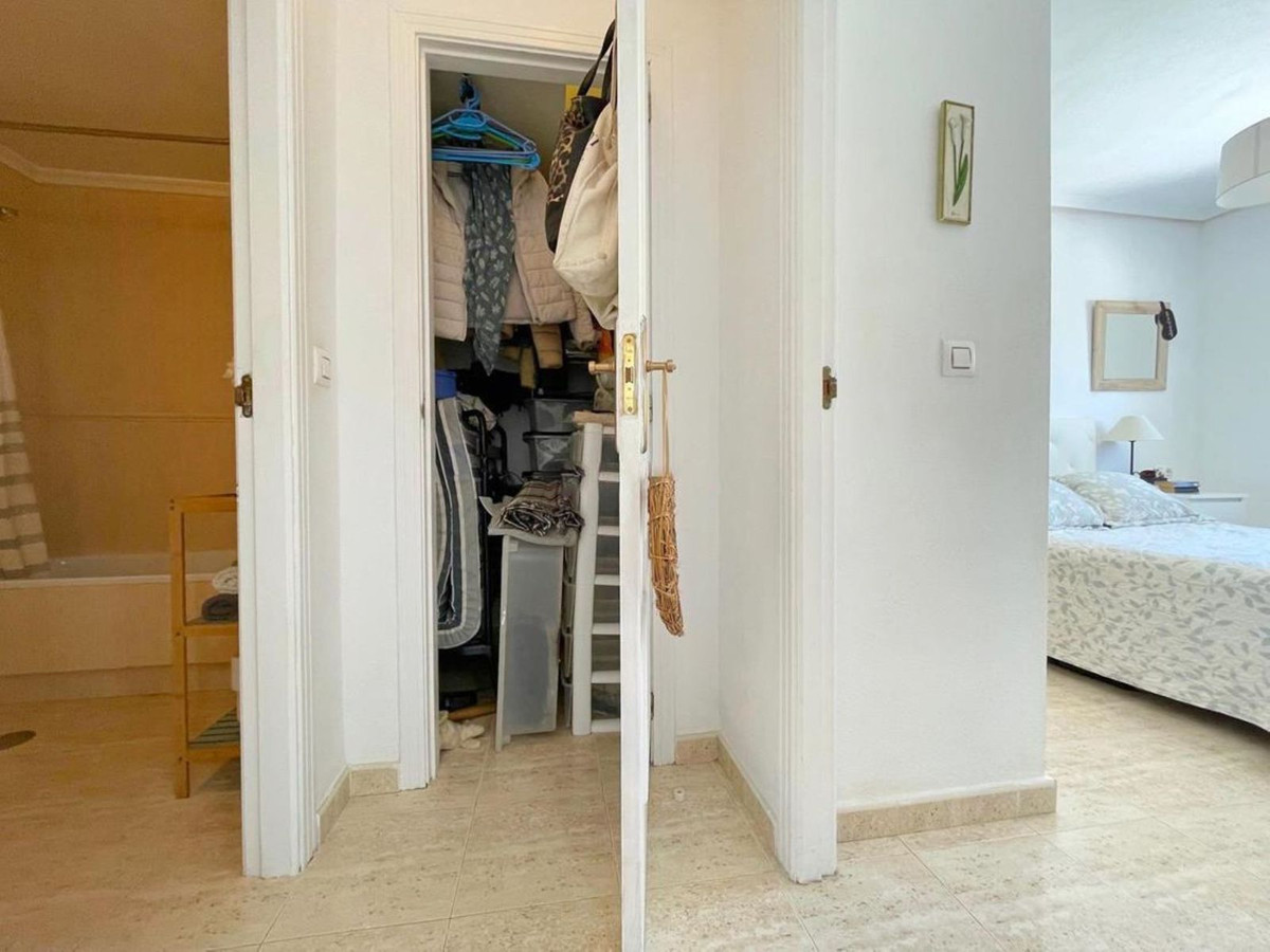 For sale - 1 Bedroom 1 Bathroom Apartment - Top Floor Apartment in Orihuela - Orihuela Costa  - Alicante