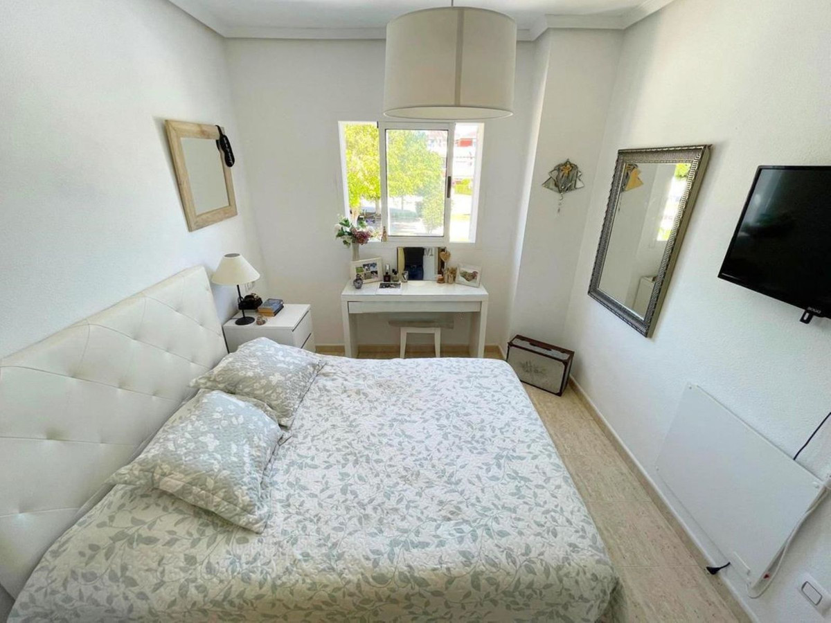 For sale - 1 Bedroom 1 Bathroom Apartment - Top Floor Apartment in Orihuela - Orihuela Costa  - Alicante