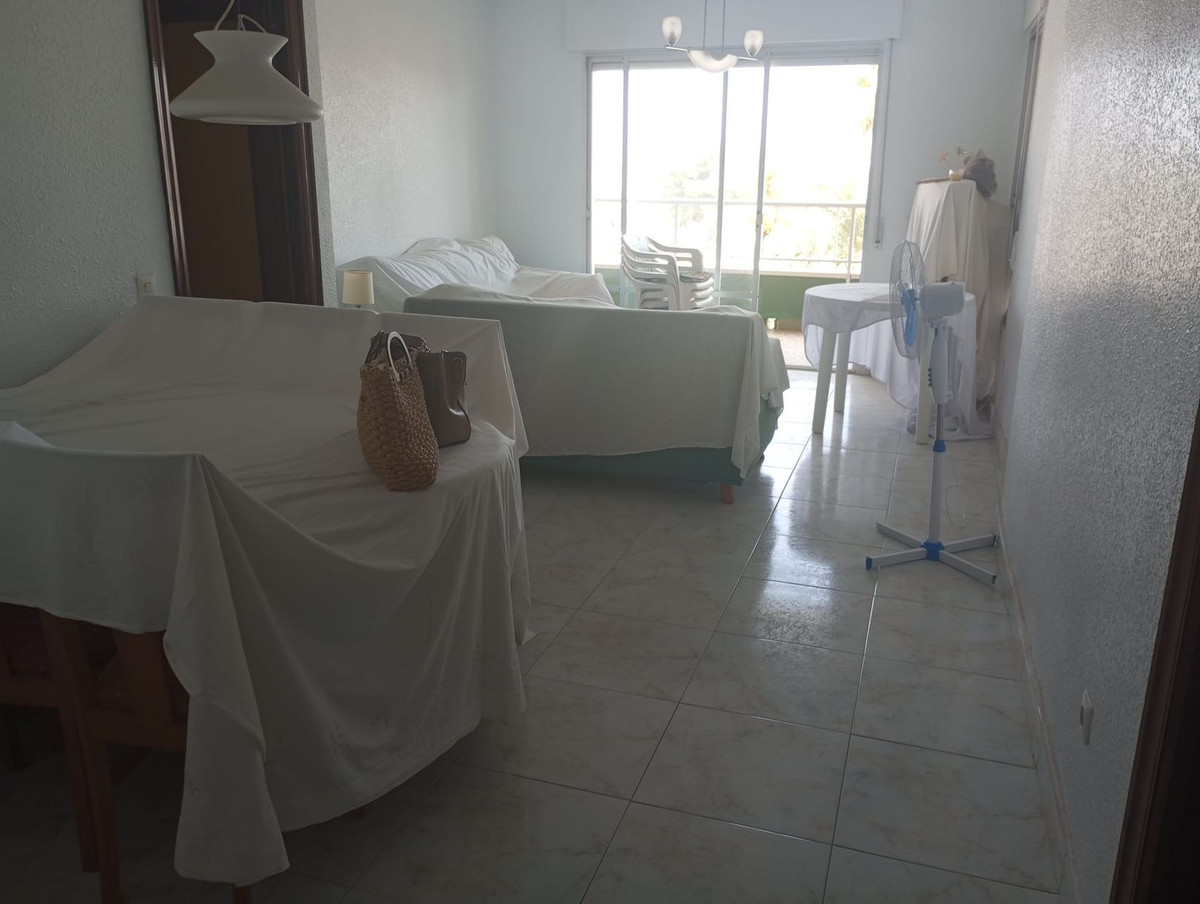 For sale - 3 Bedroom 2 Bathroom Apartment - Middle Floor Apartment in San Pedro del Pinatar - Lo Pagan  - Murcia