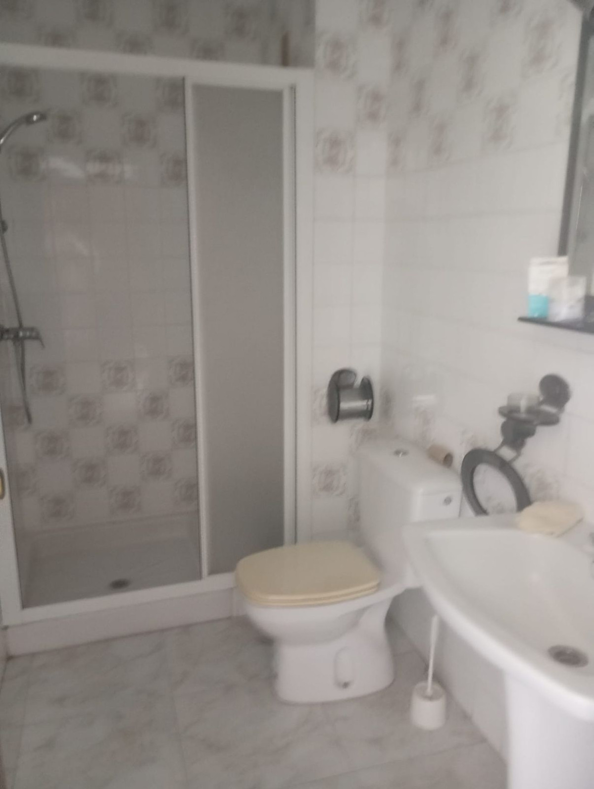 For sale - 3 Bedroom 2 Bathroom Apartment - Middle Floor Apartment in San Pedro del Pinatar - Lo Pagan  - Murcia