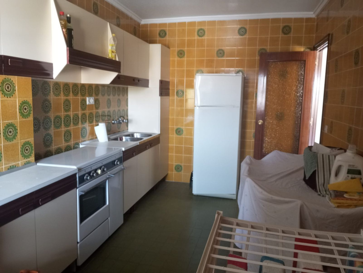 For sale - 3 Bedroom 2 Bathroom Apartment - Middle Floor Apartment in San Pedro del Pinatar - Lo Pagan  - Murcia