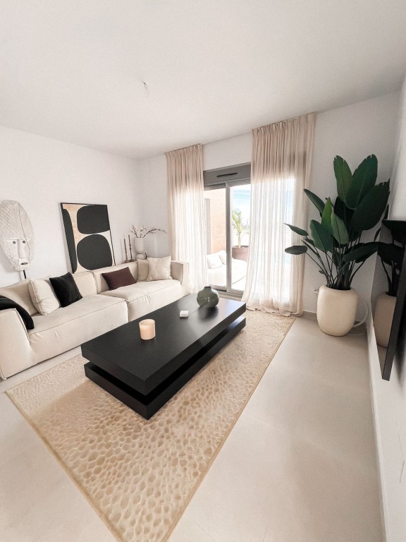 For sale - 4 Bedroom 3 Bathroom Villa in San Miguel de Salinas - Inland  - Alicante