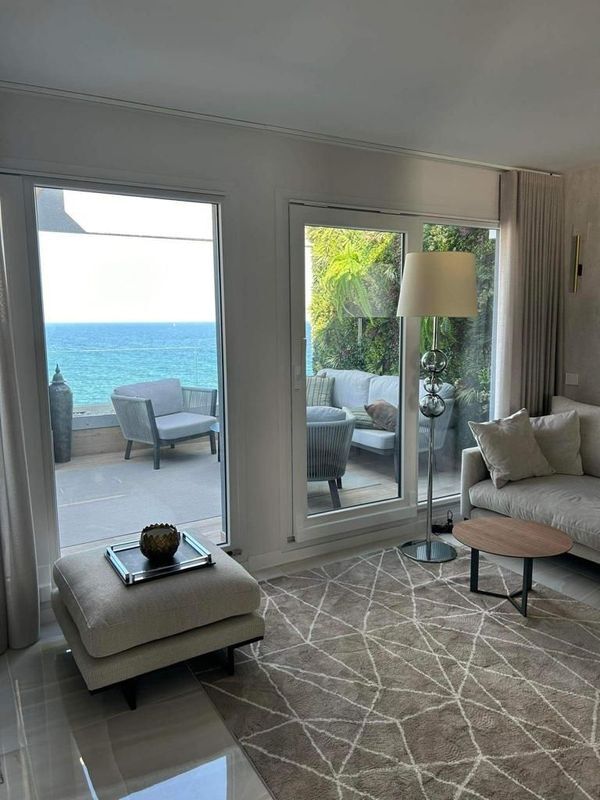 For sale - 3 Bedroom 2 Bathroom Apartment Penthouse in Punta Prima - Costa Blanca  - Alicante