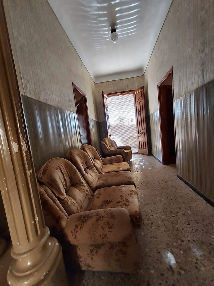 For sale - 4 Bedroom 1 Bathroom Country House in Orihuela - Desamparados  - Alicante