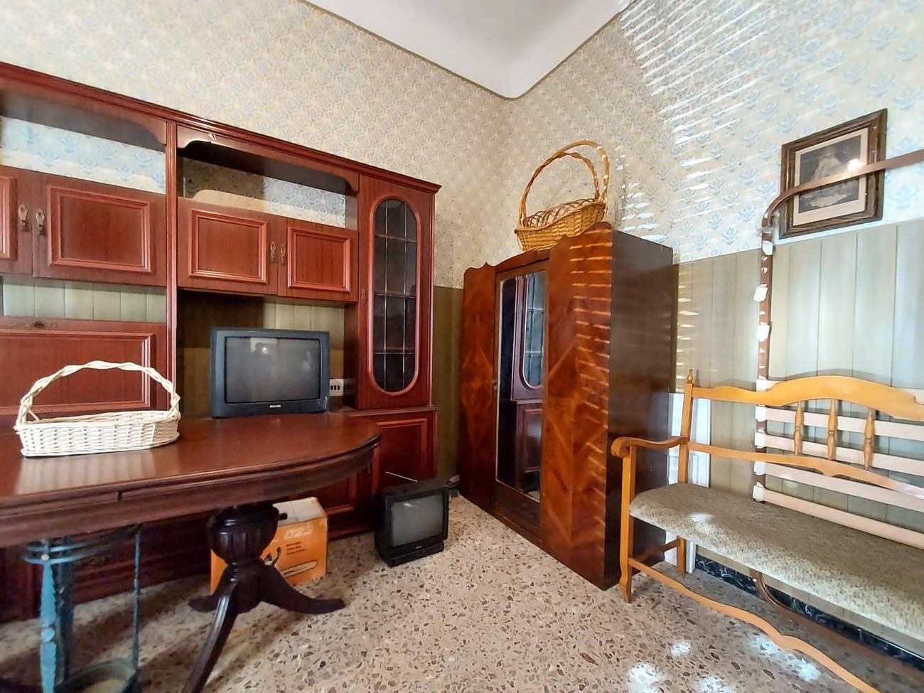 For sale - 4 Bedroom 1 Bathroom Country House in Orihuela - Desamparados  - Alicante