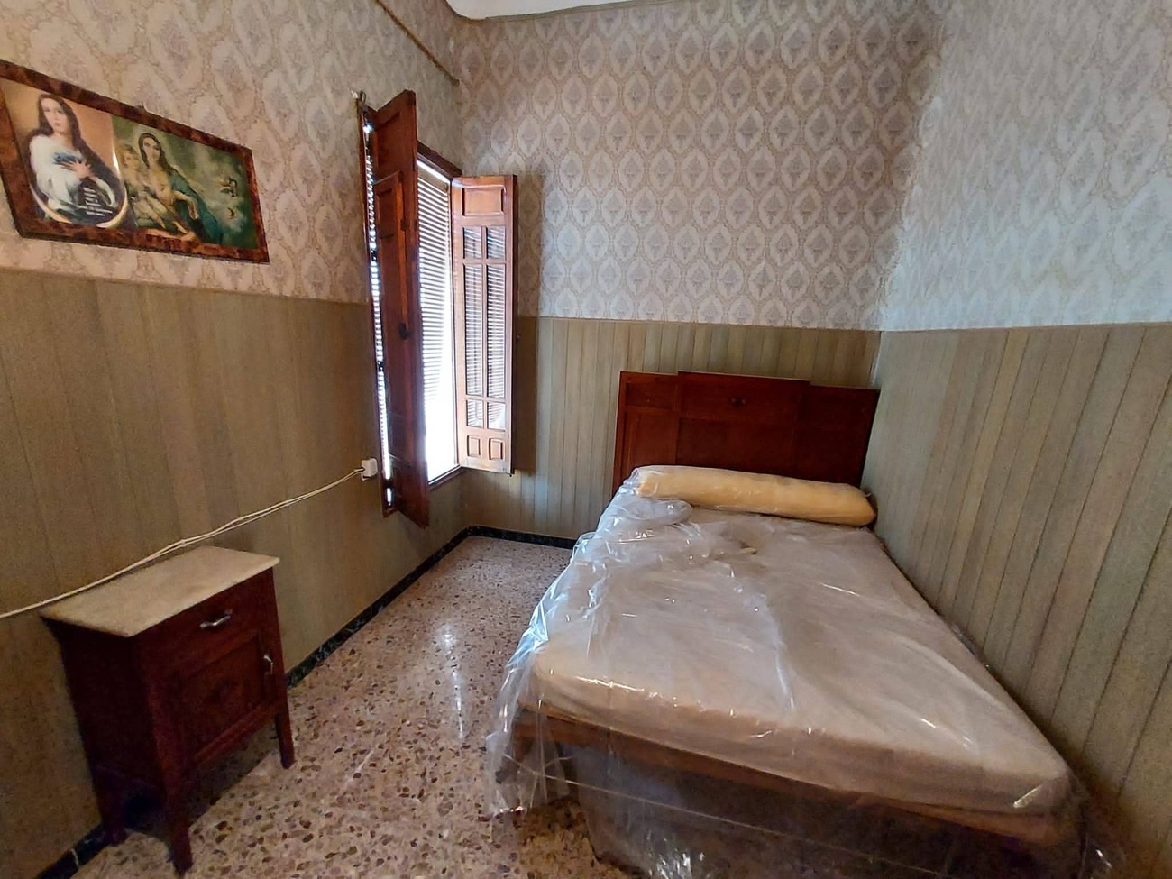 For sale - 4 Bedroom 1 Bathroom Country House in Orihuela - Desamparados  - Alicante