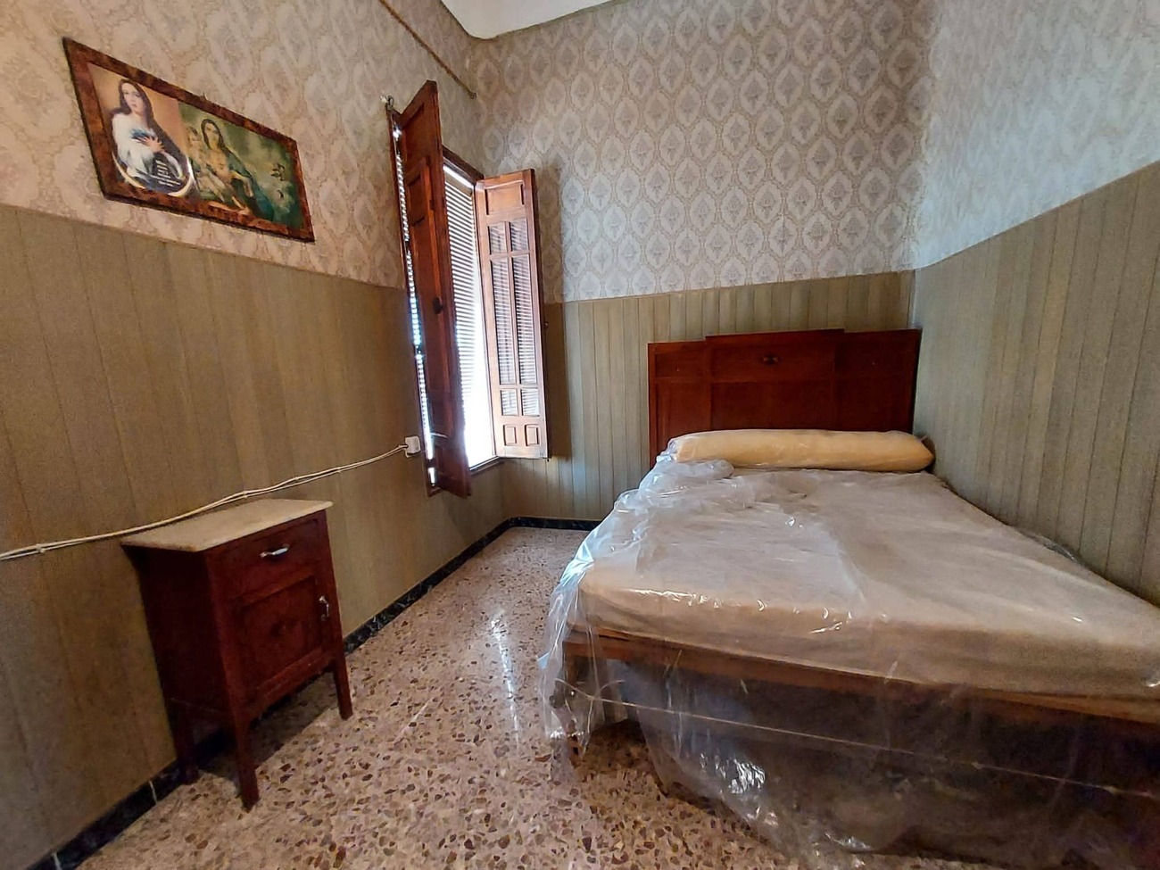 For sale - 4 Bedroom 1 Bathroom Country House in Orihuela - Desamparados  - Alicante