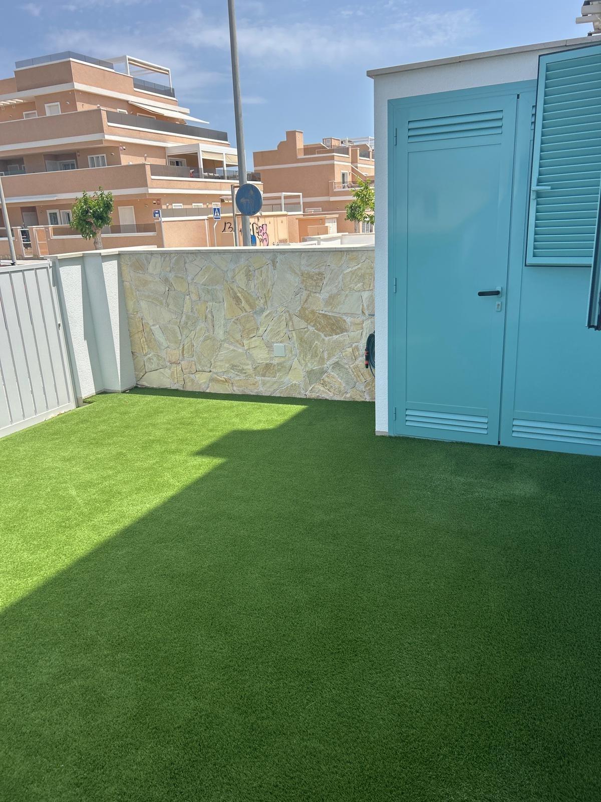 For sale - 3 Bedroom 2 Bathroom Bungalow in Pilar de La Horadada - El Mojón  - Alicante