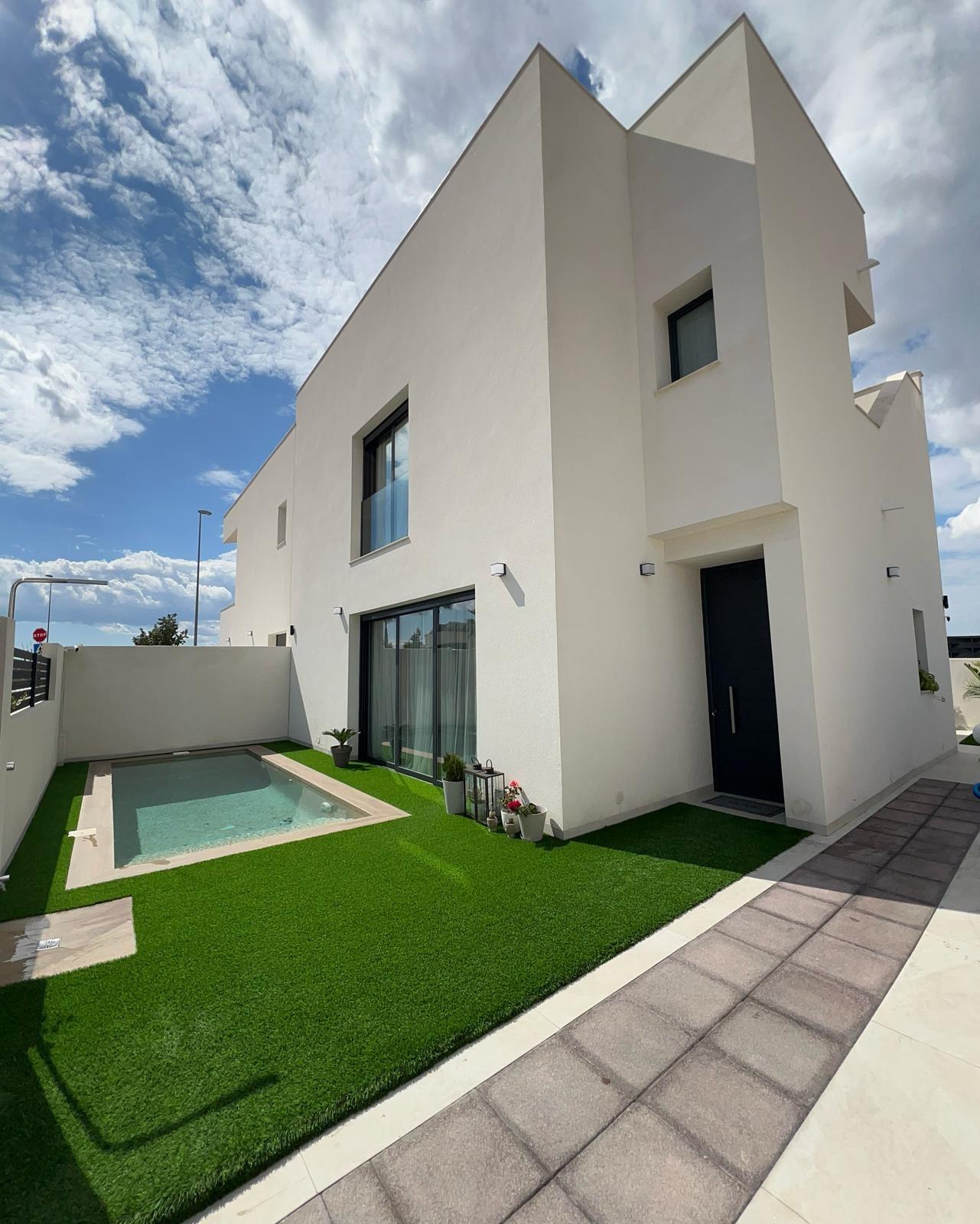 For sale - 2 Bedroom 2 Bathroom Villa in Benijofar - Benijófar  - Alicante