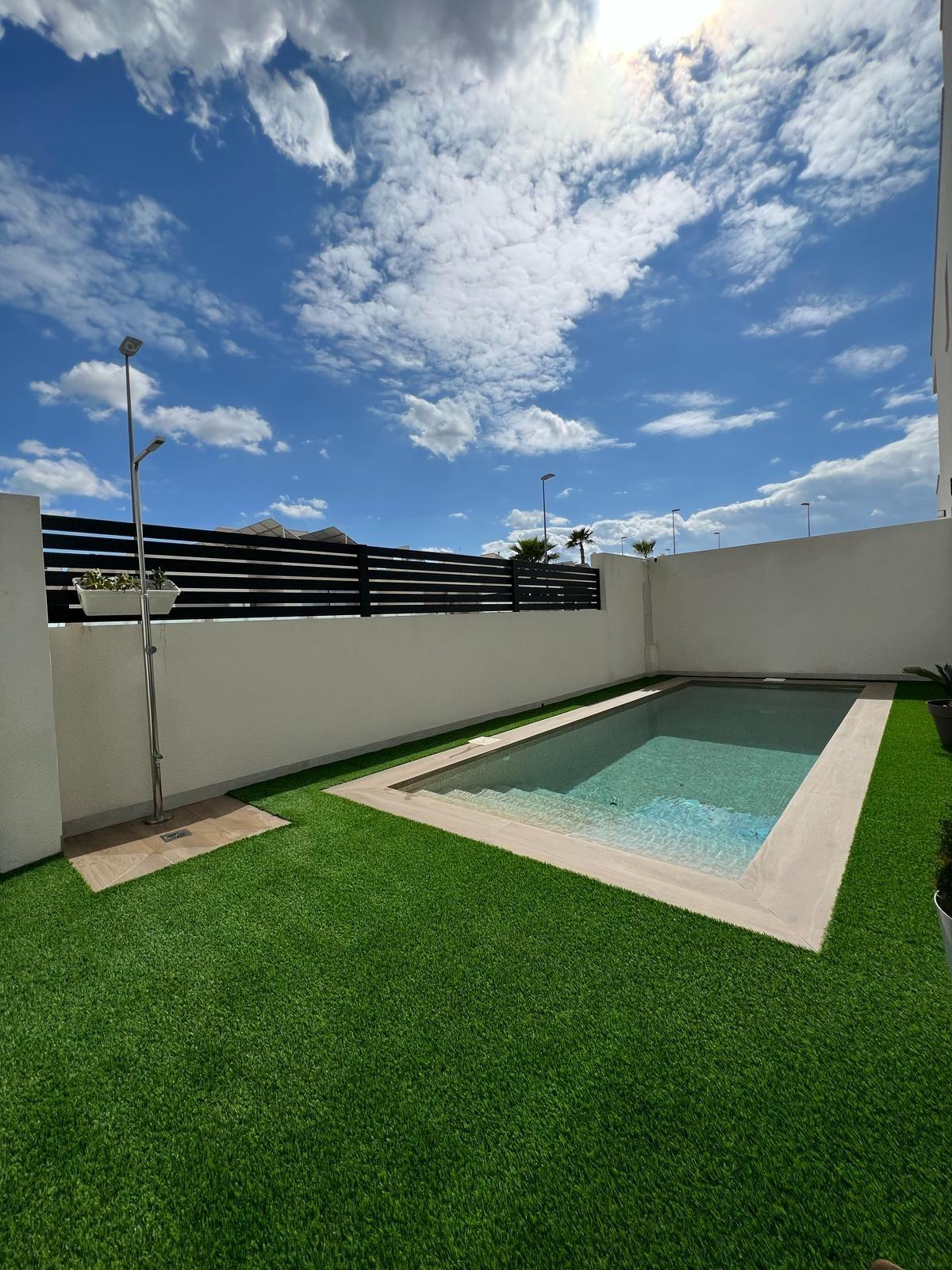 For sale - 2 Bedroom 2 Bathroom Villa in Benijofar - Benijófar  - Alicante