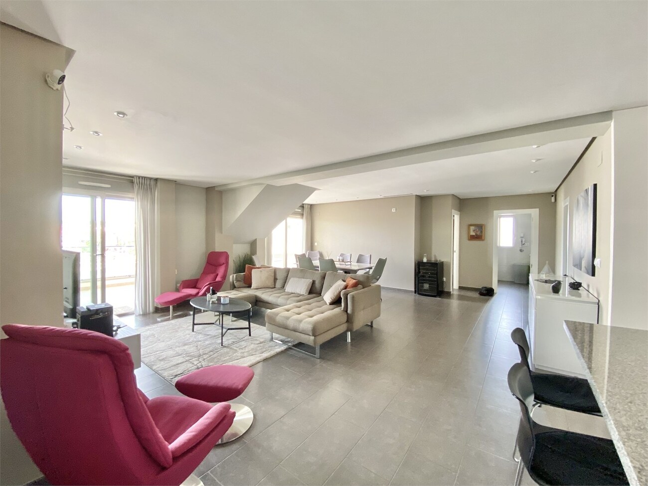 For sale - 4 Bedroom 3 Bathroom Penthouse Penthouse in Villamartin - Los Dolses  - Alicante