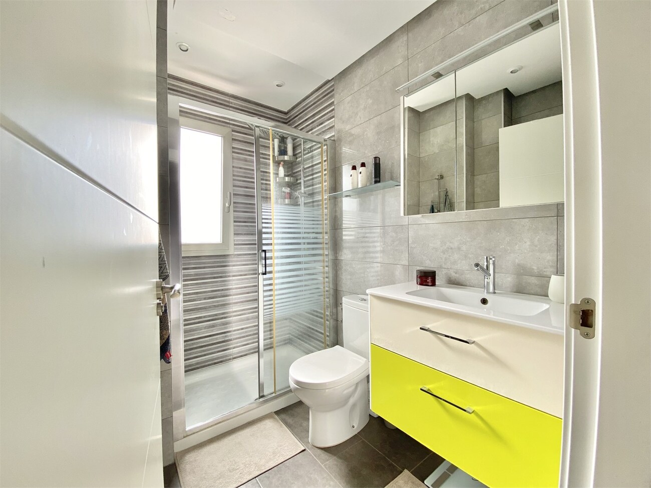 For sale - 4 Bedroom 3 Bathroom Penthouse Penthouse in Villamartin - Los Dolses  - Alicante