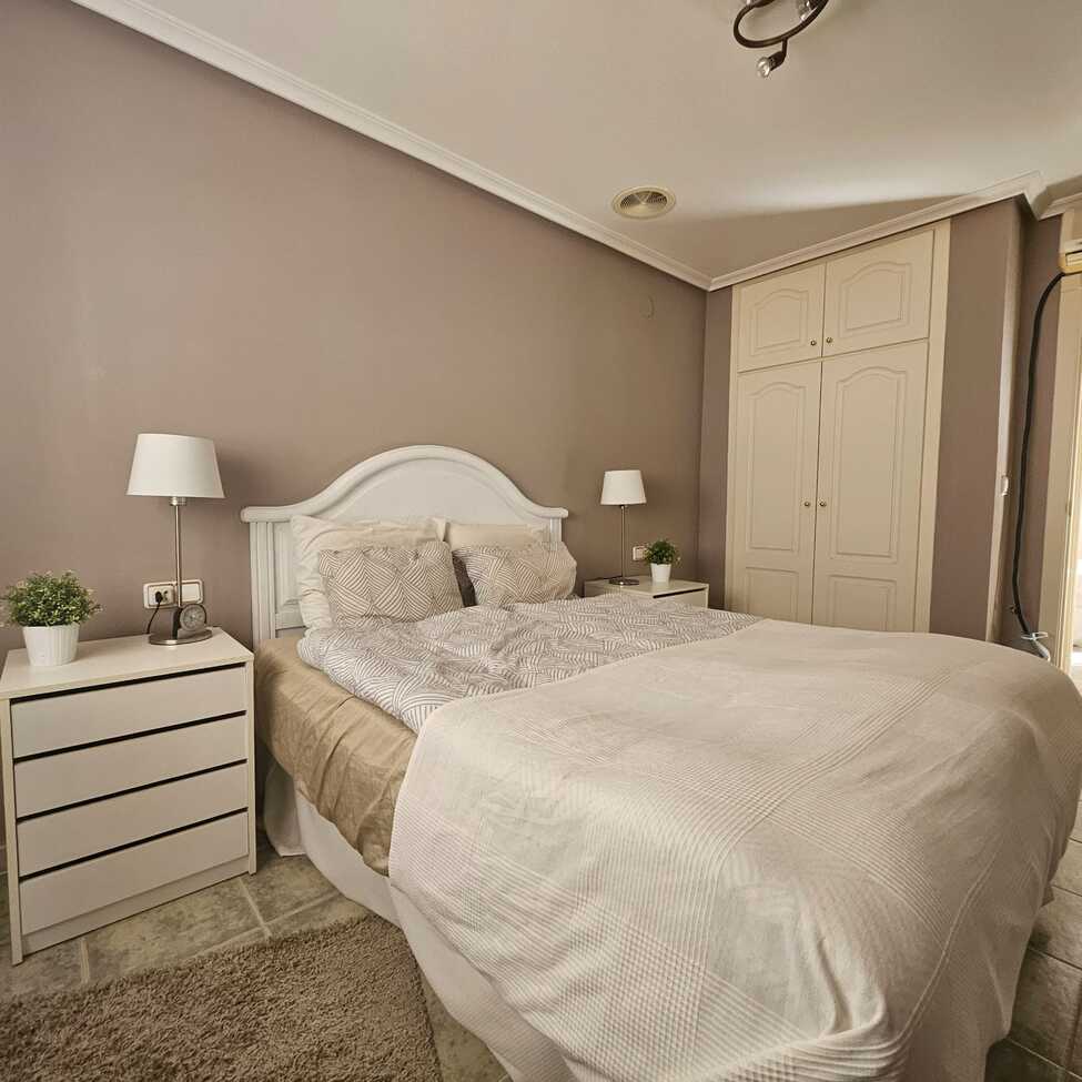 For sale - 3 Bedroom 2 Bathroom Villa in Guardamar del Segura - Campomar  - Alicante