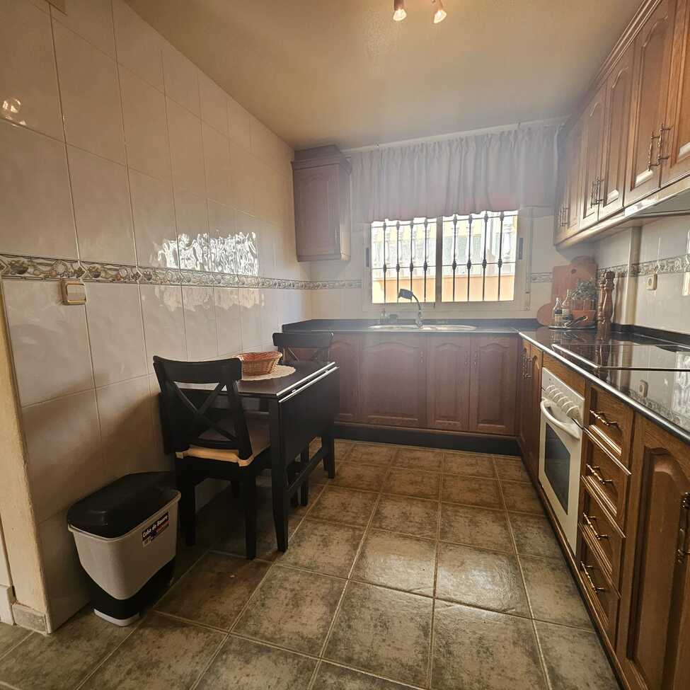 For sale - 3 Bedroom 2 Bathroom Villa in Guardamar del Segura - Campomar  - Alicante