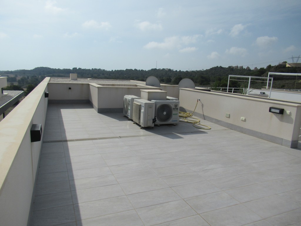 For sale - 5 Bedroom 4 Bathroom Villa in San Miguel de Salinas - Inland  - Alicante