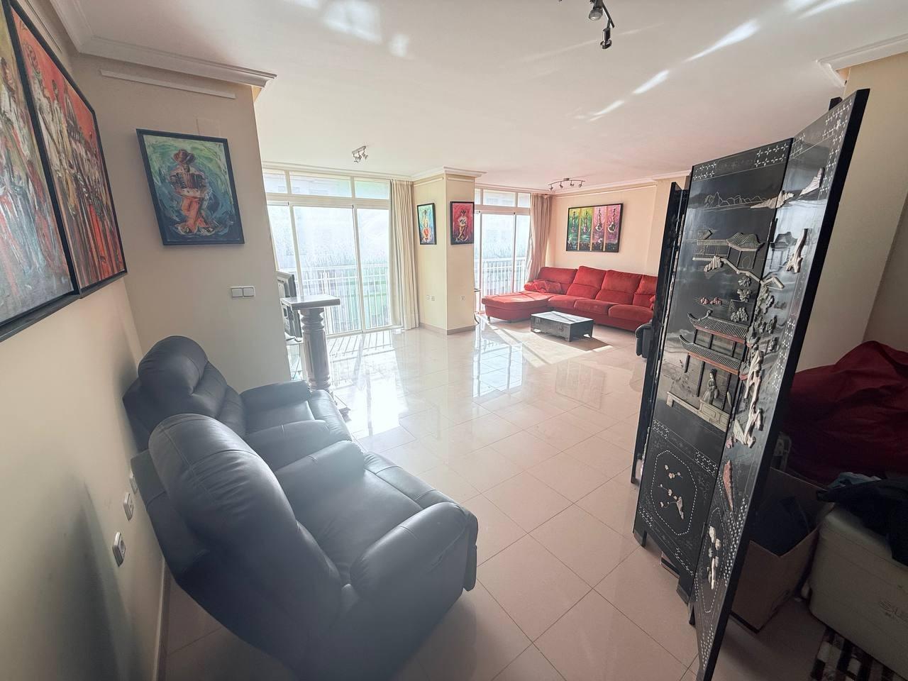 For sale - 4 Bedroom 3 Bathroom Apartment in Orihuela Costa - Lomas De Cabo Roig  - Alicante