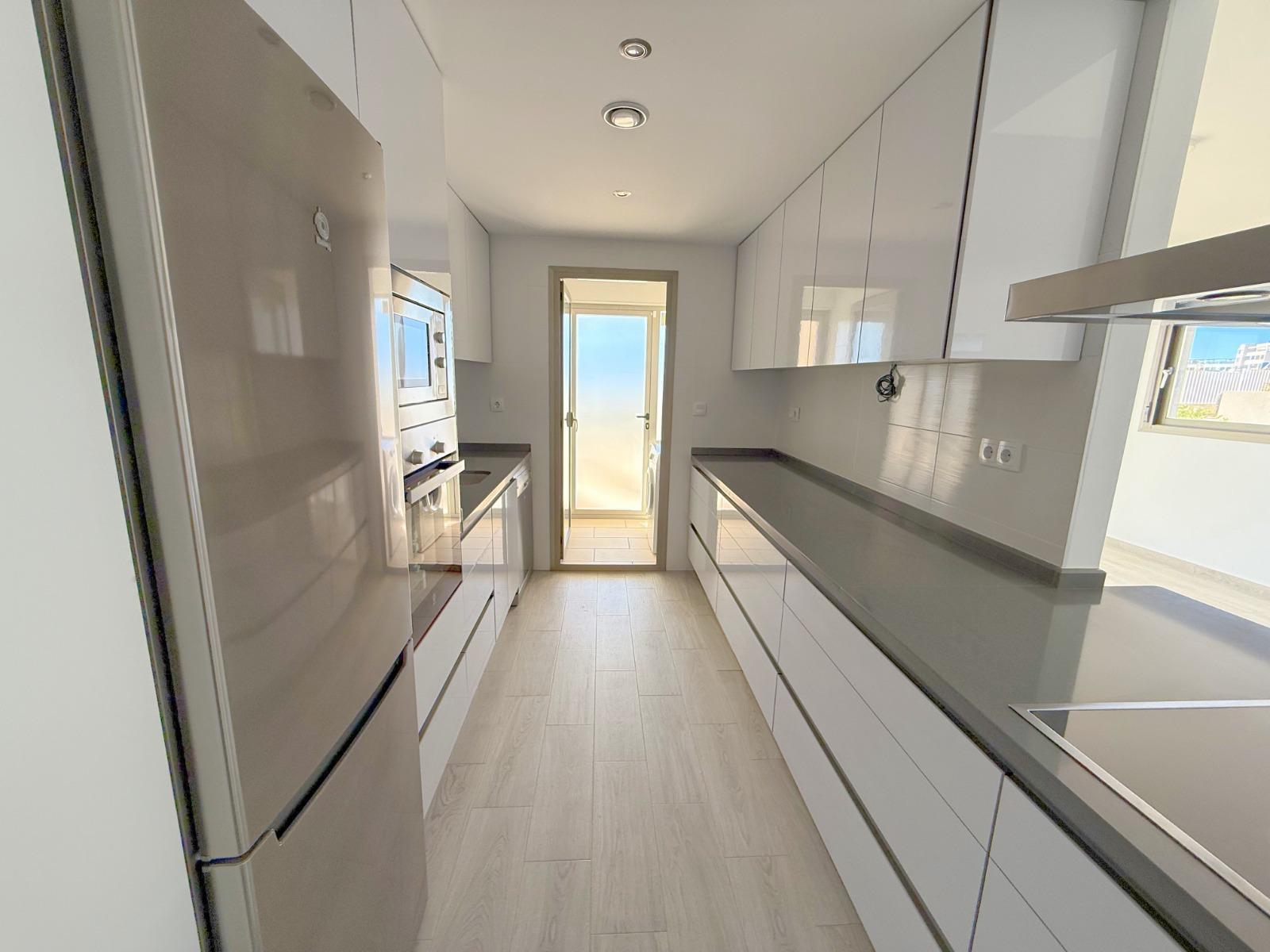 For sale - 3 Bedroom 2 Bathroom Apartment in Orihuela Costa - La Zenia  - Alicante