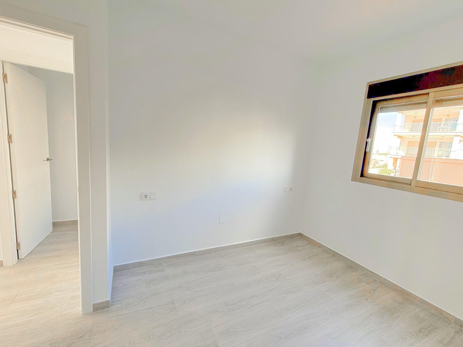 For sale - 3 Bedroom 2 Bathroom Apartment in Orihuela Costa - La Zenia  - Alicante