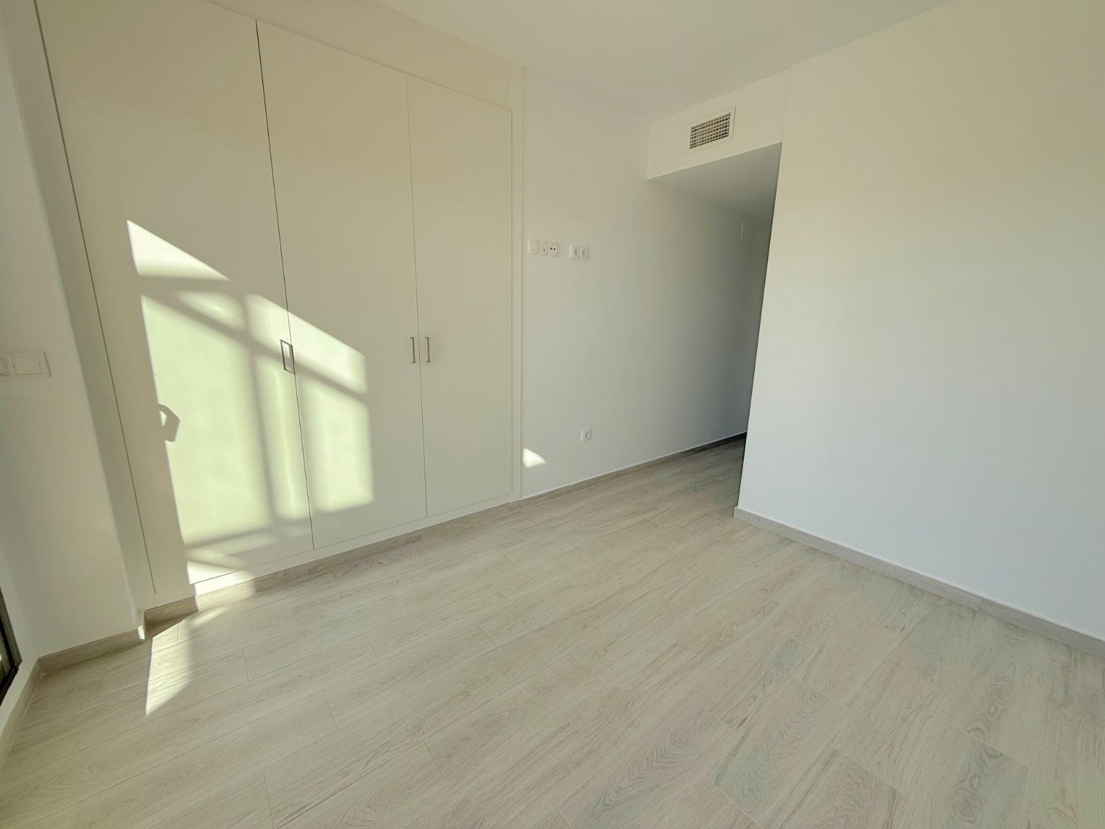 For sale - 3 Bedroom 2 Bathroom Apartment in Orihuela Costa - La Zenia  - Alicante