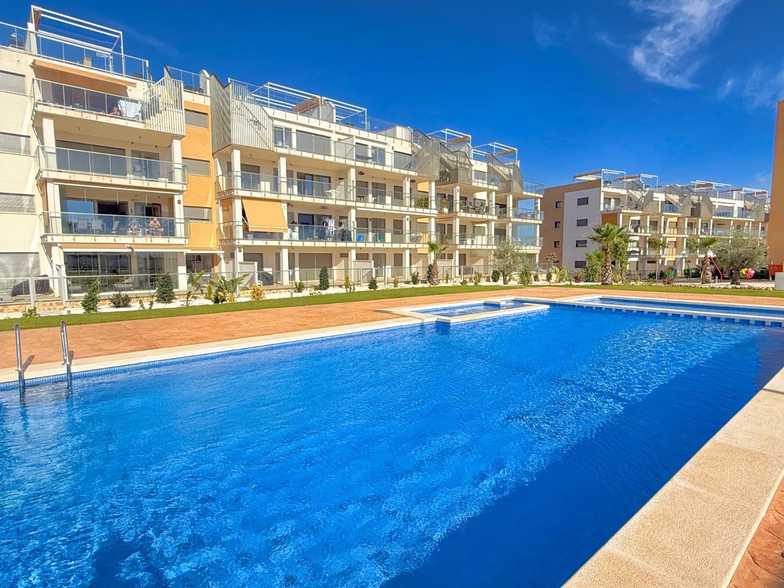 For sale - 3 Bedroom 2 Bathroom Apartment in Orihuela Costa - La Zenia  - Alicante