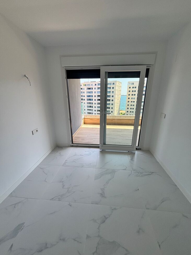 For sale - 2 Bedroom 2 Bathroom Apartment in Punta Prima - Orihuela Costa  - Alicante