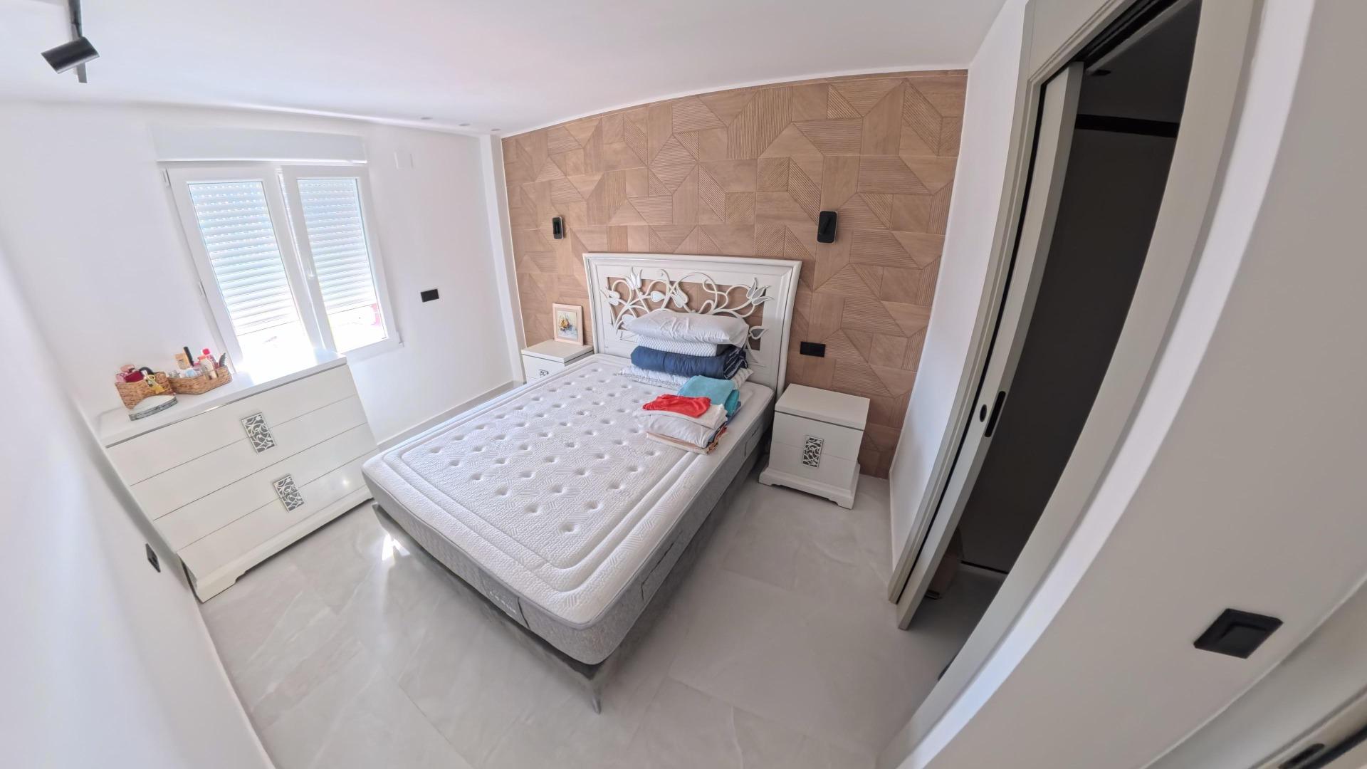 For sale - 3 Bedroom 2 Bathroom Apartment in Pilar de La Horadada - Pilar De La Horadada  - Alicante