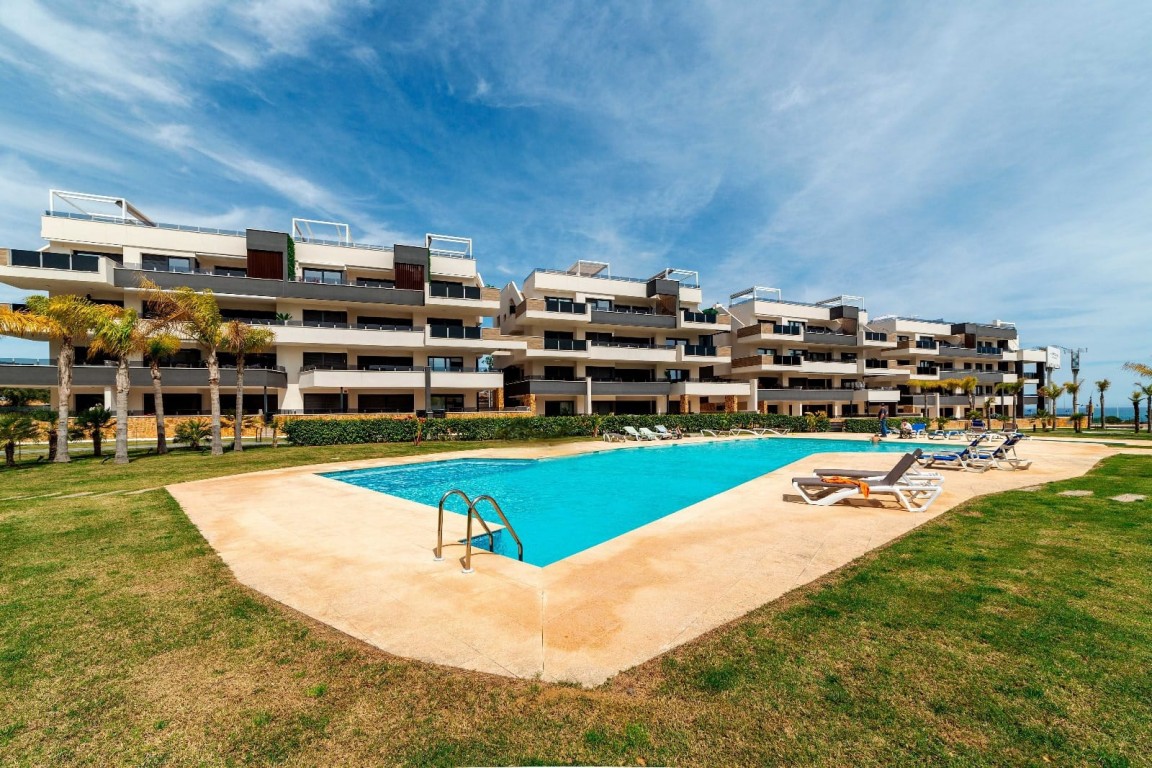 For sale - 3 Bedroom 2 Bathroom Apartment in Playa Flamenca - Costa Blanca  - Alicante