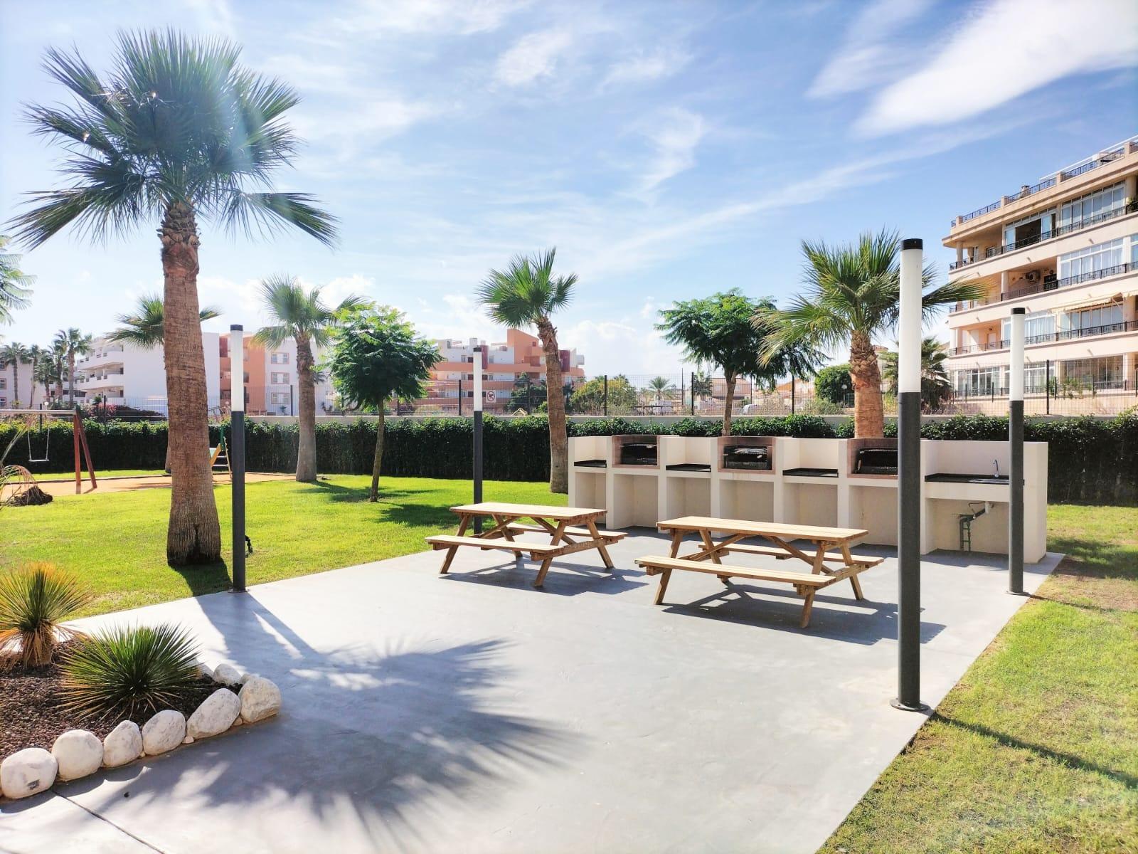 For sale - 2 Bedroom 2 Bathroom Apartment in Orihuela Costa - Punta Prima  - Alicante