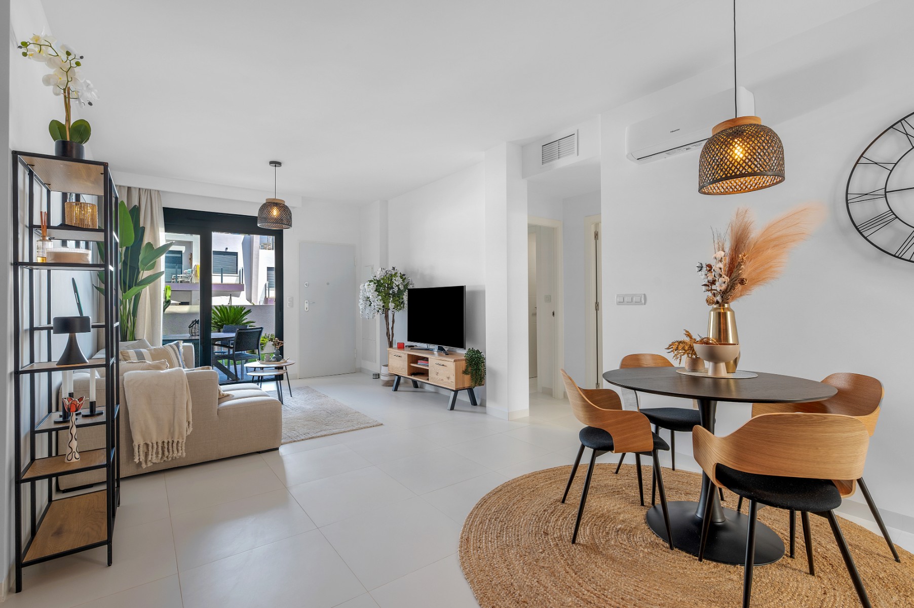 For sale - 2 Bedroom 2 Bathroom Apartment in San Miguel de Salinas - Inland  - Alicante