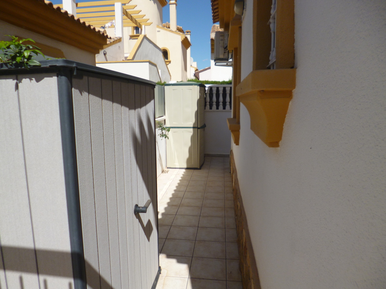 For sale - 4 Bedroom 2 Bathroom Villa in Pilar de La Horadada - Costa Blanca  - Alicante
