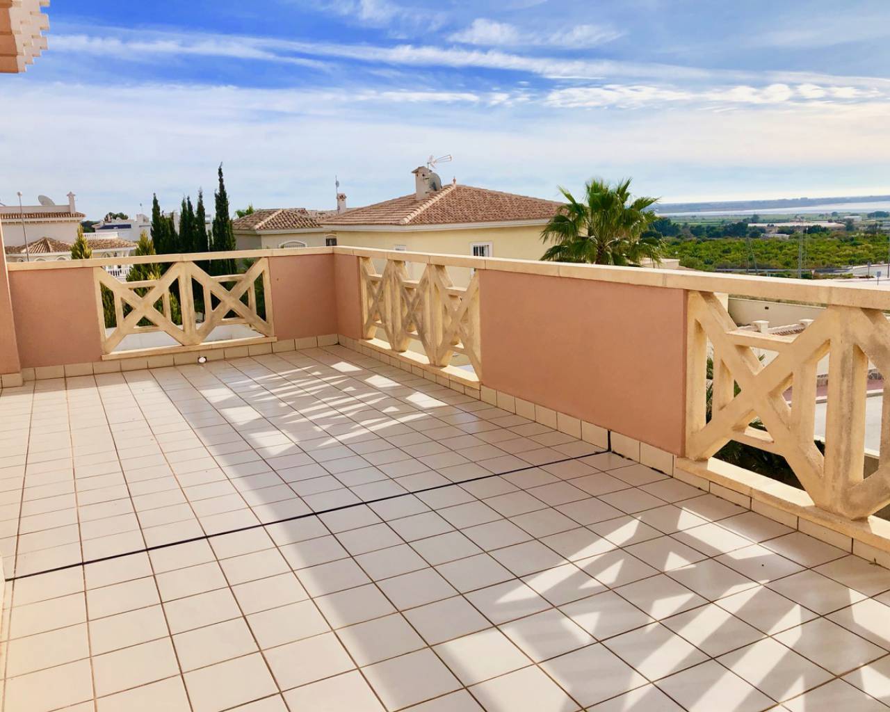 For sale - 4 Bedroom 2 Bathroom Villa in Ciudad Quesada - Costa Blanca  - Alicante