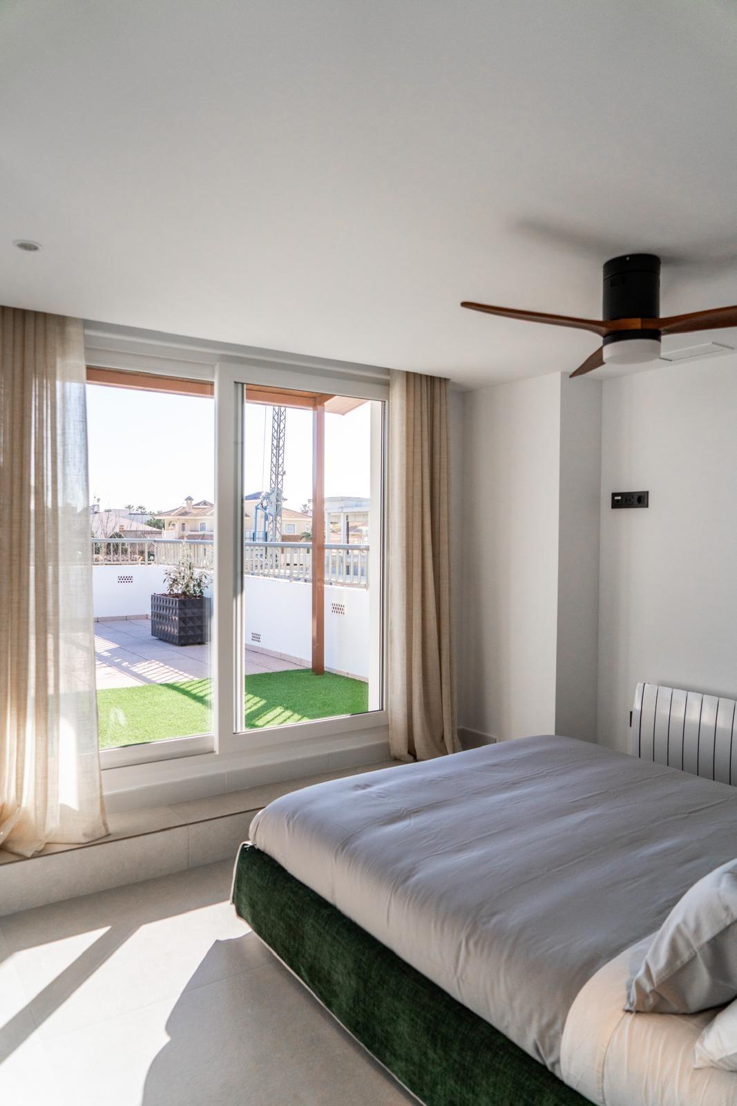 For sale - 2 Bedroom 2 Bathroom Penthouse in Orihuela Costa - La Regia  - Alicante