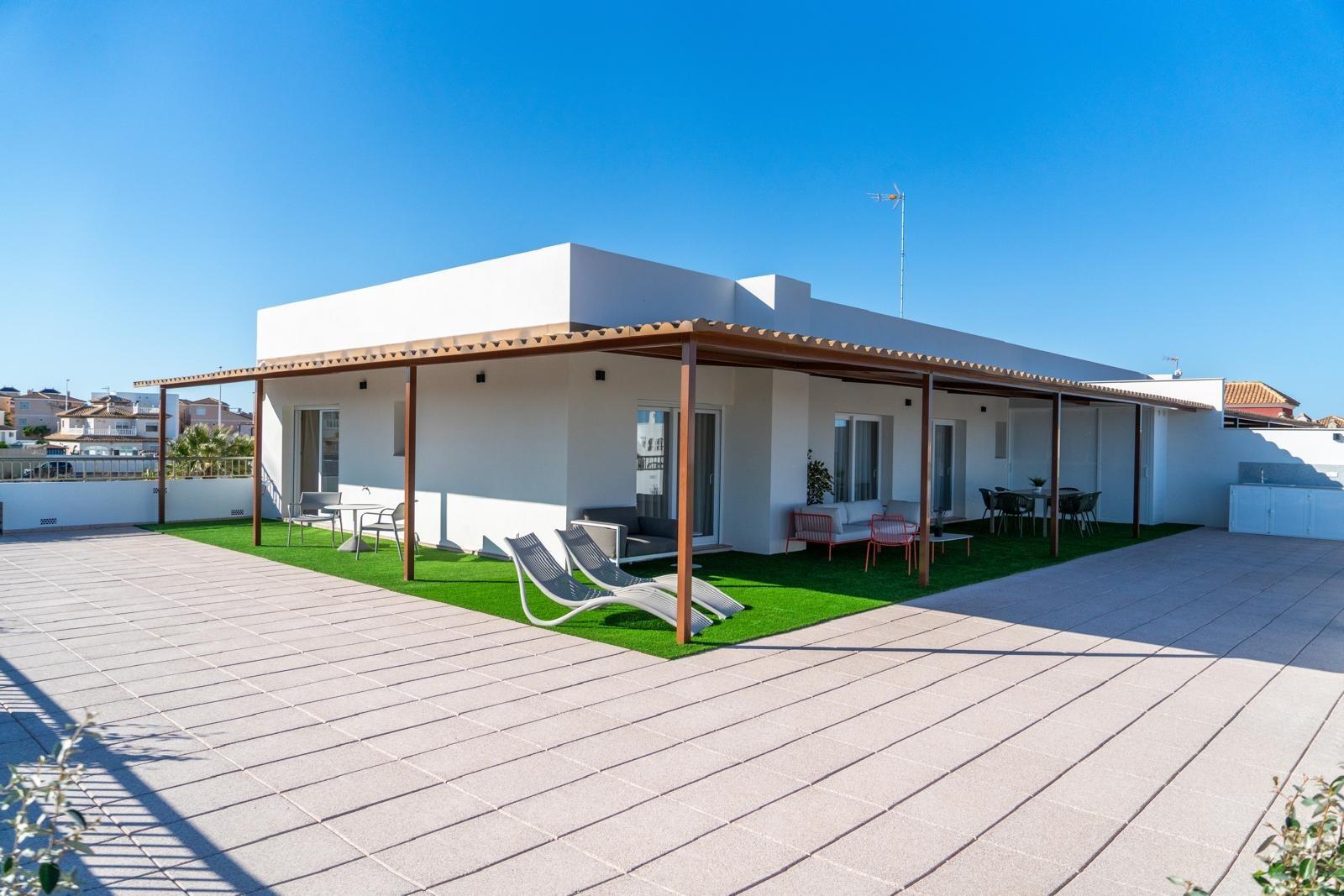 For sale - 2 Bedroom 2 Bathroom Penthouse in Orihuela Costa - La Regia  - Alicante