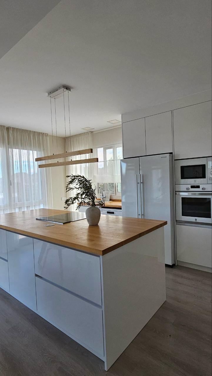 For sale - 4 Bedroom 3 Bathroom Villa in Orihuela - Urb. Montepinar  - Alicante