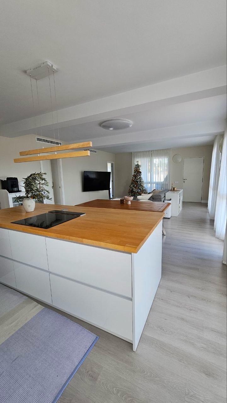 For sale - 4 Bedroom 3 Bathroom Villa in Orihuela - Urb. Montepinar  - Alicante