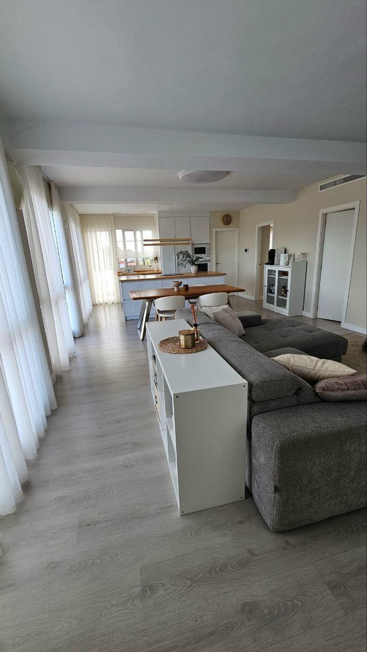 For sale - 4 Bedroom 3 Bathroom Villa in Orihuela - Urb. Montepinar  - Alicante