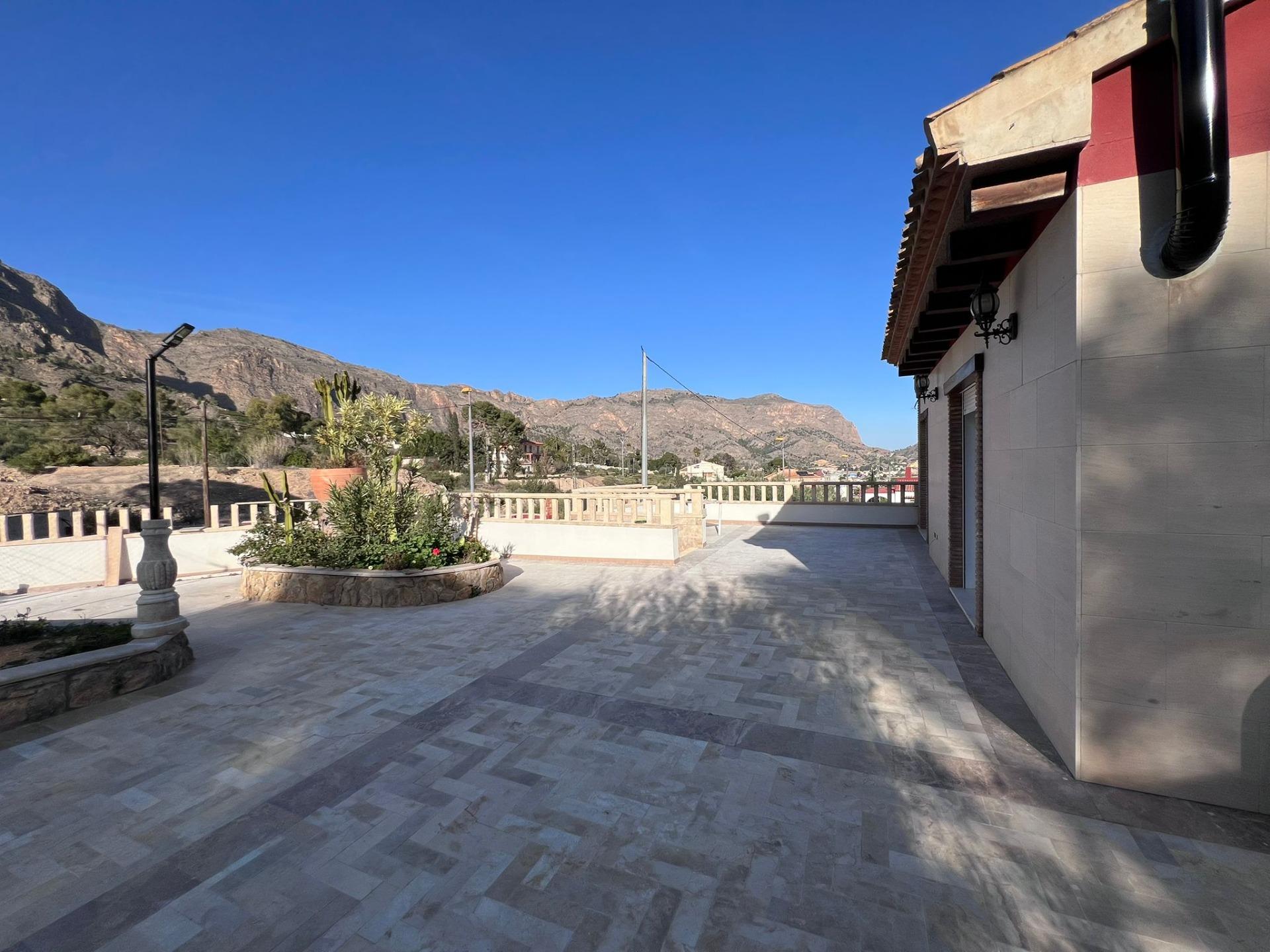 For sale - 4 Bedroom 3 Bathroom Villa in Orihuela - Raiguero De Bonanza  - Alicante