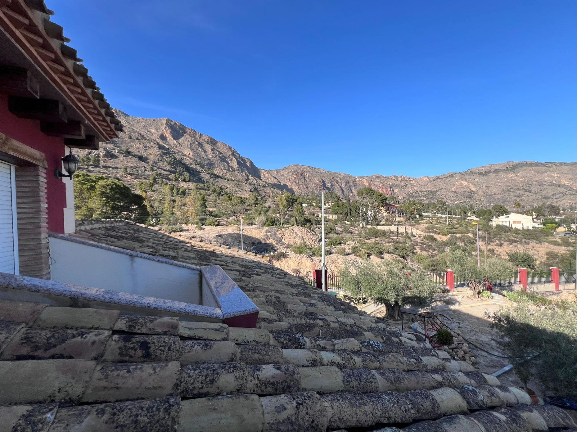 For sale - 4 Bedroom 3 Bathroom Villa in Orihuela - Raiguero De Bonanza  - Alicante