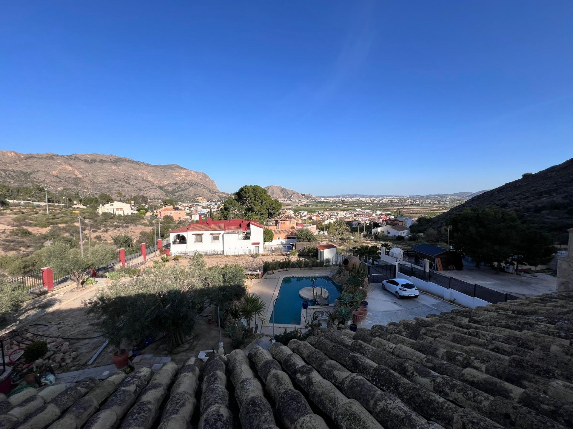 For sale - 4 Bedroom 3 Bathroom Villa in Orihuela - Raiguero De Bonanza  - Alicante